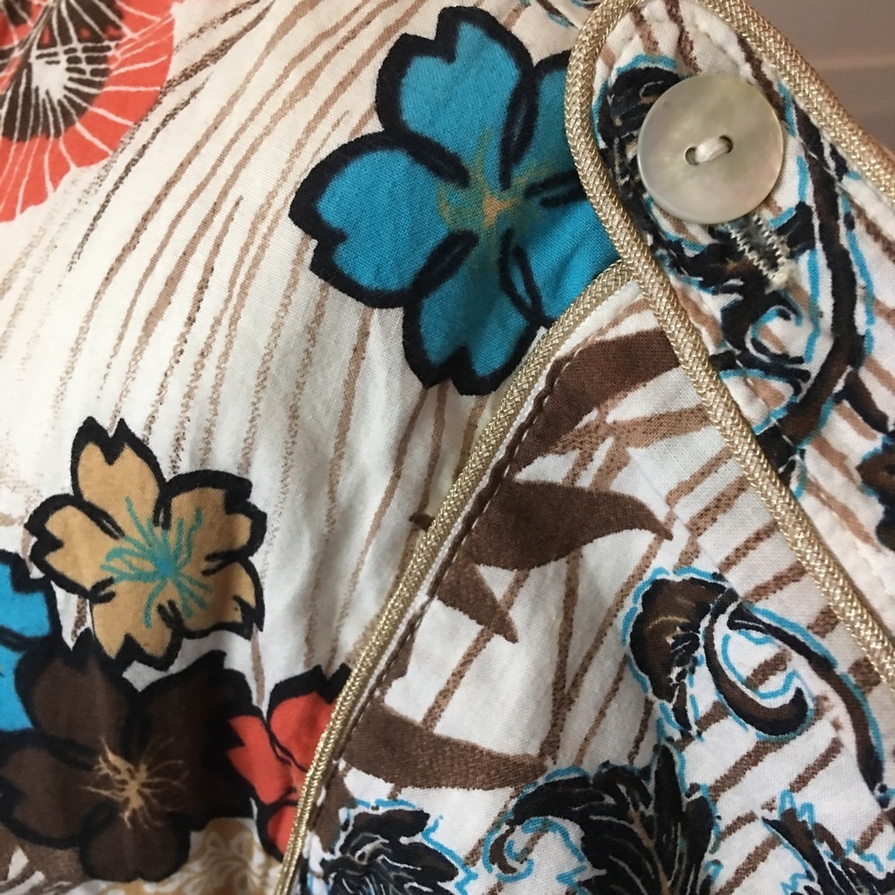 Hawaiian Floral Boho Gold Trim Pleated Yoke A-Line Boho Chic Blouse Billtornade - Picture 3 of 9